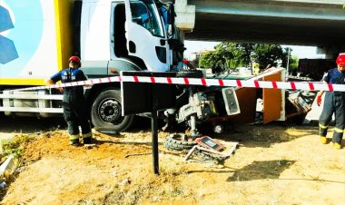 Konya'da kamyon ile çarpışan traktörün sürücüsü öldü