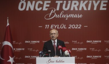 Zaman; Kucaklaşma Zamanı...