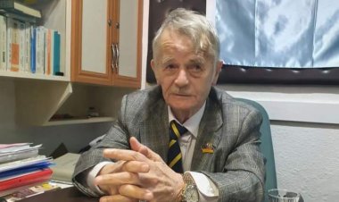 Kırım Tatar Türkleri Lideri KIRIMOĞLU Konya’da...