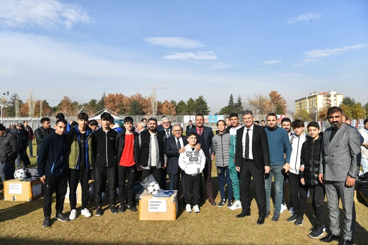 Kayseri Büyükşehir Belediyesinden amatör spora destek