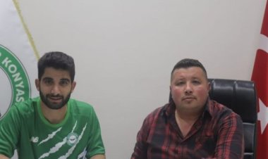 1922 Konyaspor'da bir imza daha