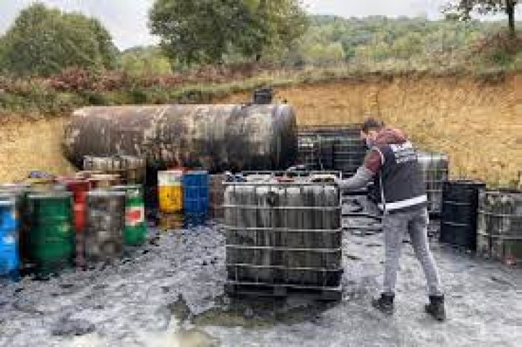 6 bin 620 litre kaçak akaryakıt  ele geçirildi, 2 kişi gözaltına alındı