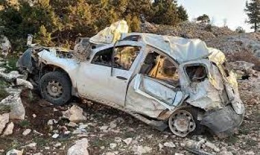 Karaman'da cip şarampole yuvarlandı: 5 ölü, 1 yaralı