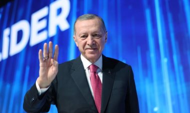 Seçimi kazanabilmek için   dünyayı  bağışlayacak !  20 YILDIR NEREDE İDİNİZ ?