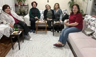 Emeklilerin maaş ve ikramiye ödemeleri başladı