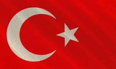 AKP'nin ortağı HÜDAPAR Genel Başkanı'ndan  Türk Bayrağı'na skandal sözler