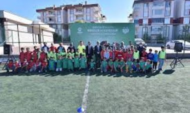 Karatay’da “Ortaokullar Arası Dostluk ve  Kardeşlik Futbol Turnuvası” başladı