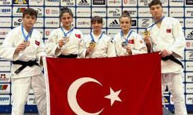Judocular Avrupa’da madalyaları topladı