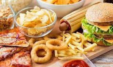 Bu yiyeceklerden uzan durun