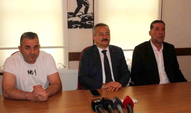 81 İl ve ilçe başkanları ile üyelerden toplamda 150 kişi istifa etti