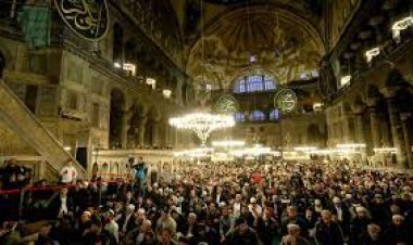 Ayasofya Camisi'nde İstanbul'un fethi programı düzenlendi