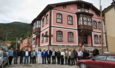 Nasreddin Hoca'yı araştırmak için Almanya'dan Akşehir'e geldiler