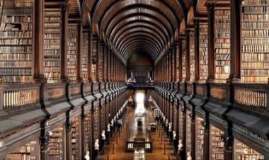 DÜNYA’NIN EN ETKİLEYİCİ KÜTÜPHANESİ