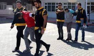 Aksaray'da hırsızlar 4 dakikada 700 kilo demir çaldılar