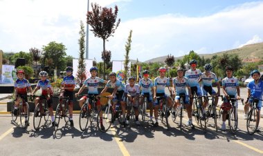 Konya Büyükşehir Çevre Haftası ve Dünya Bisiklet Günü etkinliği düzenledi