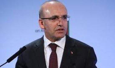 Erdoğan’ın ekonomiyi teslim ettiği Mehmet  Şimşek'i dolandırıcılıkla suçladığı ortaya çıktı