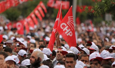 'Özeleştiri süreci ertelenemez'