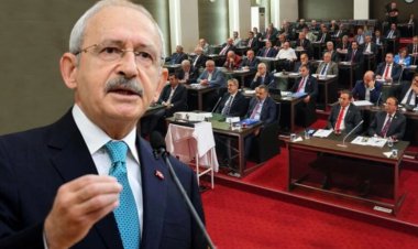 CHP'li 81 il başkanı 'değişim' dedi...