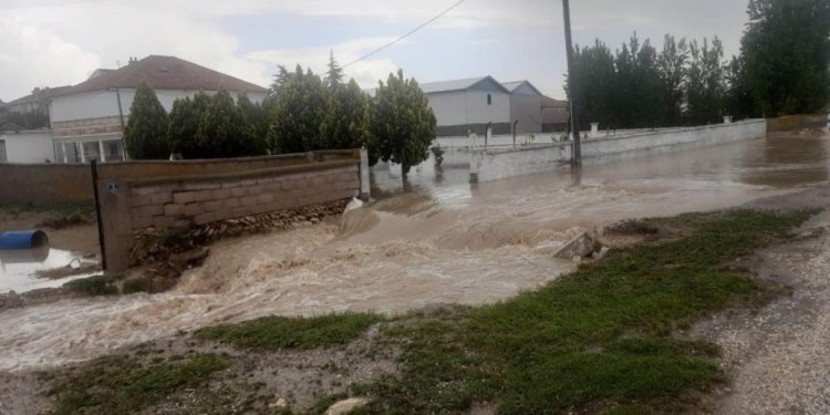 KULU’DA SEL BASKINI