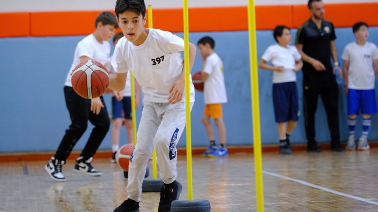 BÜYÜKŞEHİR BASKETBOLDA YILDIZ ARIYOR