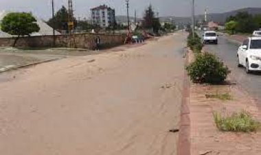 Yunak'ta şiddetli yağmur su baskınlarına sebep oldu