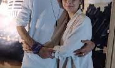 Radyo programında sunucudan canlı yayında evlilik teklifi