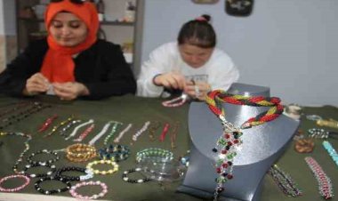 Özel öğrenciler hem üretiyor hem de gelir elde ediyor