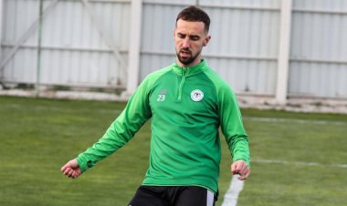 Konyaspor, Endri Çekiçi ile yollarını ayırdı