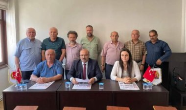 AKŞEHİRSPOR’DA İMZA TÖRENİ