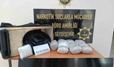 Ses sistemine gizlenmiş 9 kilo uyuşturucu ele geçirildi