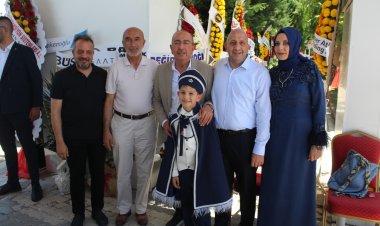 Katırcı ailesinin mutlu günü