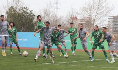 GENEL KURUL BEKLENİYOR