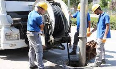 BÜYÜKŞEHİR TAŞKIN RİSKİNE KARŞI  KANALİZASYON HATLARINI TEMİZLİYOR