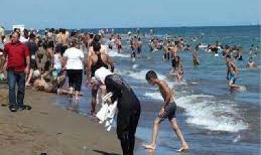 Suriyeliler  Kız kalesini işgal etti