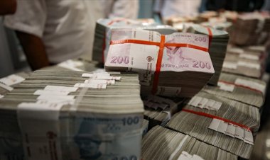 Türk lirasıyla dış ticaret hacmi yılın  ilk yarısında 349,5 milyar lirayı buldu