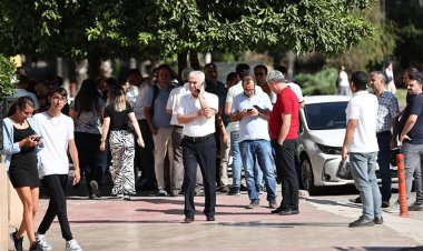 Adana'da 5,5 büyüklüğünde deprem!