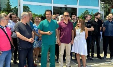 Hekimler ve sağlıkçılar Türkiye  genelinde greve çıkıyor