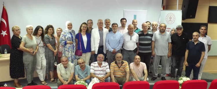 Aydınlar Ocağı’nın Salı Sohbetinde Müzisyen Ahmet Alıcı şiir, sanat ve spor hayatını anlattı. “Müzik, kültürümüzün önemli bir unsurudur”