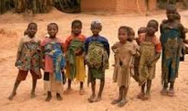 AFRİKALI ÇOCUKLAR …