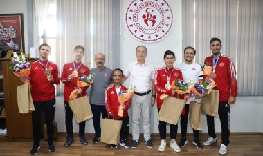 ŞAHİN’E ZİYARET