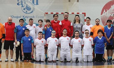 Milli para tekvandocular, Paris'te 5 madalya kazandı