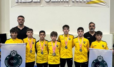 Karatay Belediyesi Spor Kulübü Trampolin Cimnastik Takımı,  Bolu'dan kupa ve madalyalarla döndü