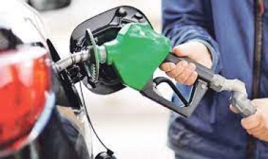 Motorinden sonra bu gece  benzine de zam geliyor!