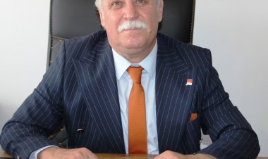 CHP’de, Bekir Yaman güven tazeledi