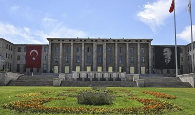 Meclis yarın açılıyor