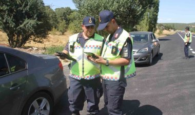 Konya yolunda dronlar geçit vermiyor!