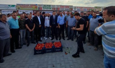 Bektaş, Ereğli’deki domates üreticilerinin eylemine destek verdi