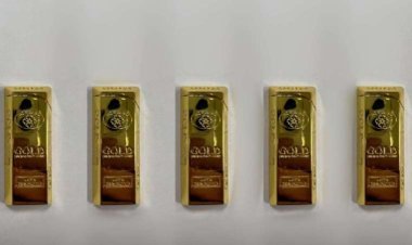 Çakmakları külçe altın diye sattı!