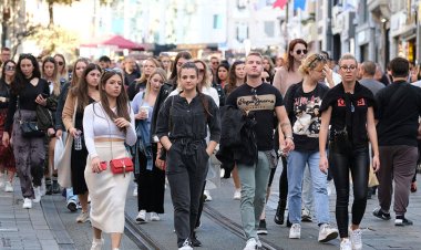 GENÇ İŞSİZLERİN YÜZDE 60’I KADIN