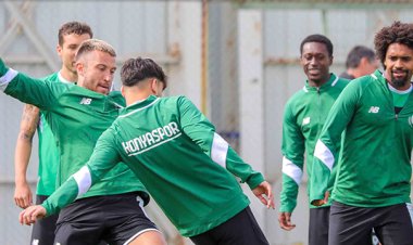 PENDİK BEKLENİYOR,TAKIM KAMPTA